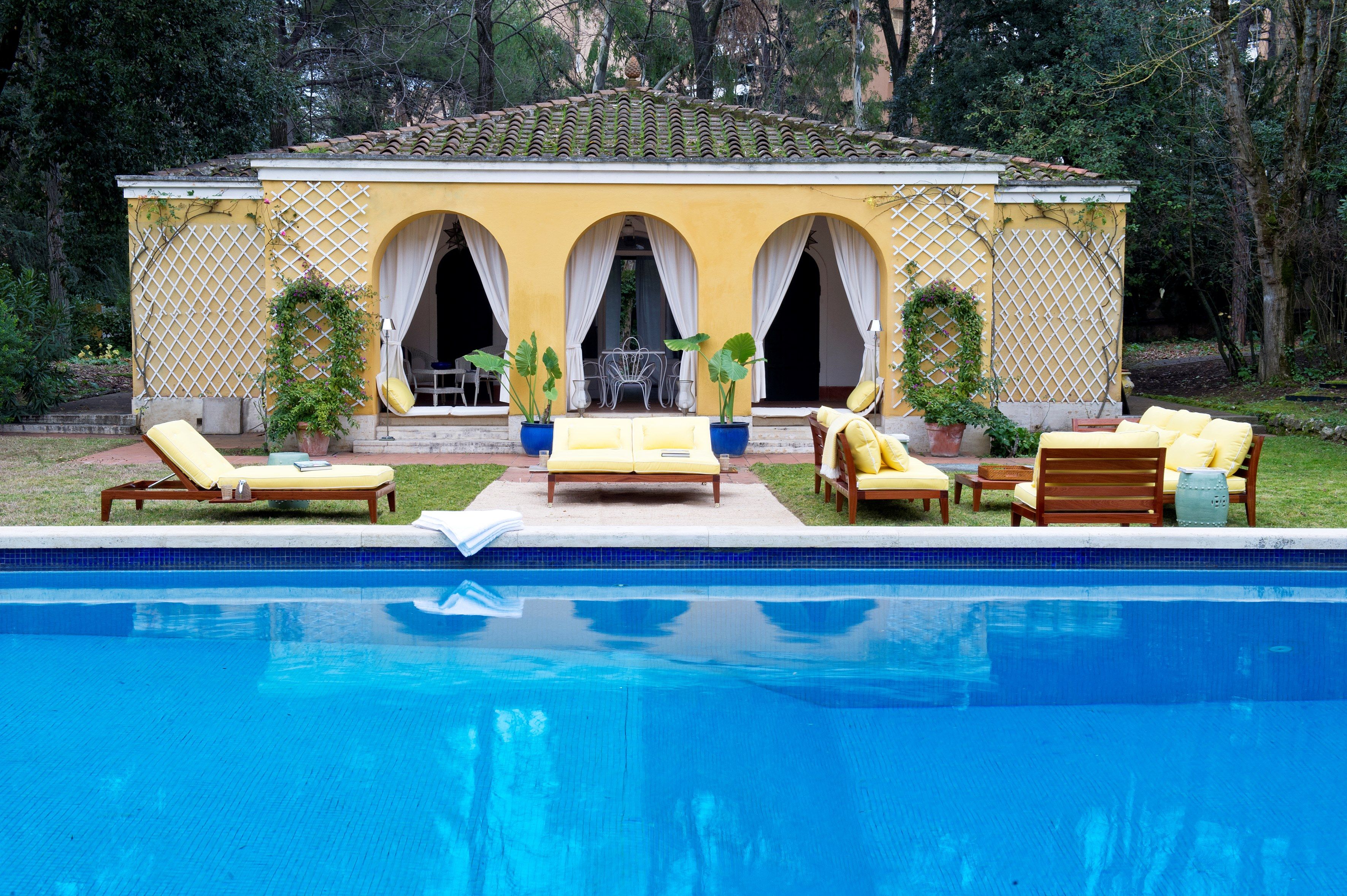 Садовая кровать из красного дерева и акриловой ткани Unopiù C'est la vie ARCH-00100166 - Вид №7