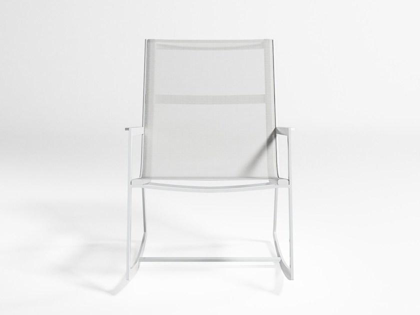 Садовое кресло-качалка Batyline® с подлокотниками Flat textil Santreyd sun-id-1512437 - Вид №1