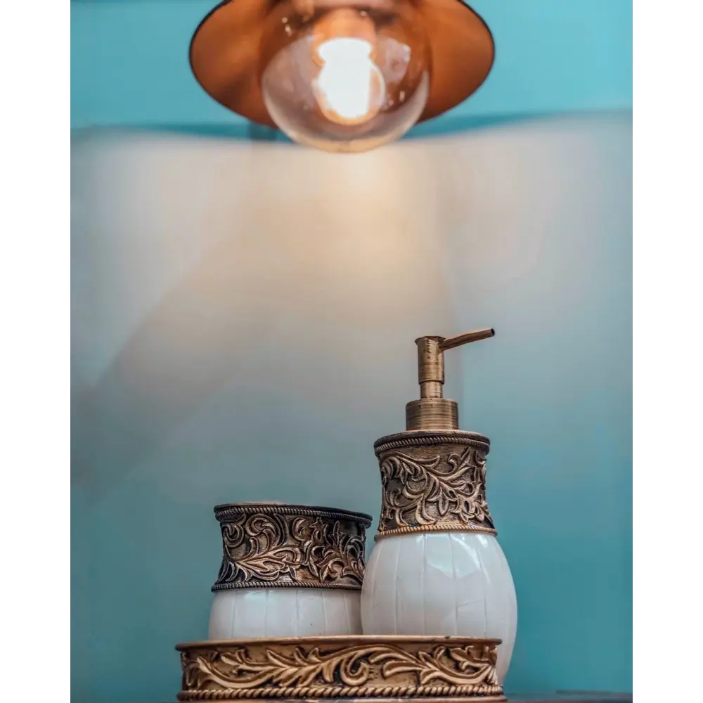 Дозатор для жидкого мыла настольный «Флоренция» полирезина цвет бежевый SWENSA STLM-2036789 - Вид №1