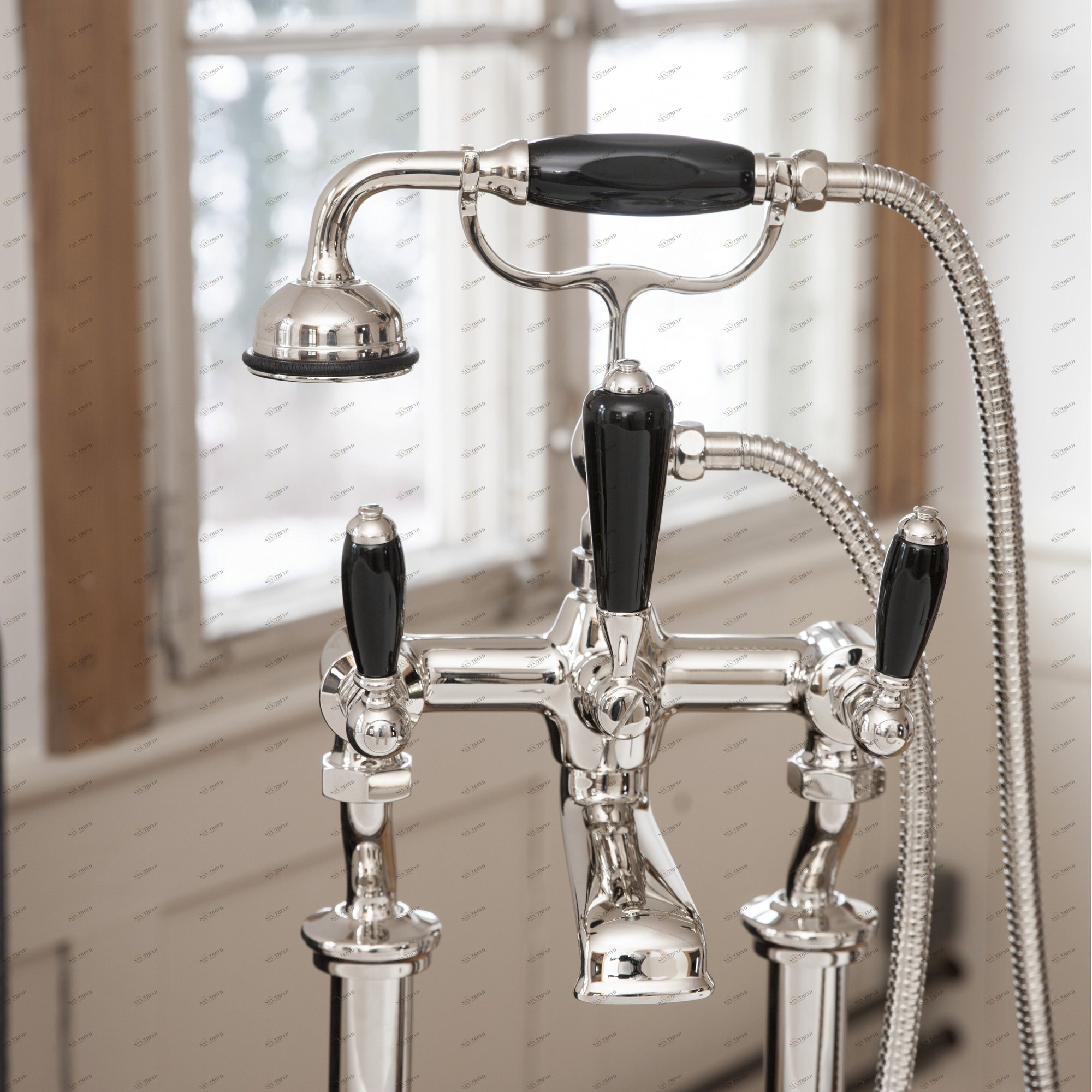 Traditional bathrooms BRIGHTON ¾ “смеситель для ванны и душа Tb330.514bl.bn 