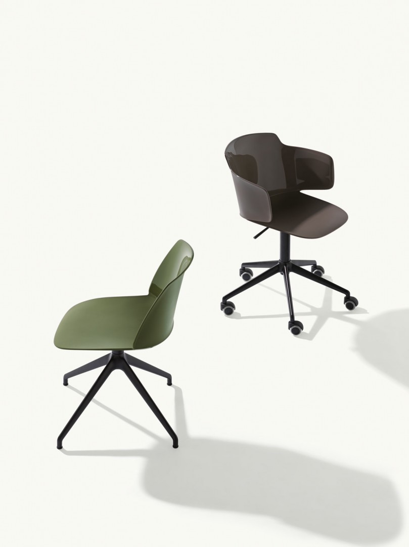 Classy 1089 Вращающееся кресло с 5-звездочной рамой из литого под давлением алюминия на колесиках, полкой из полипропилена, регулируемой высотой сиденья. Et al. Classy - Вид №2