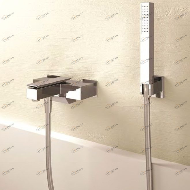 1850 1 Euclide Смеситель  для ванны настенный с ручным душем цвет хром Mamoli 38144