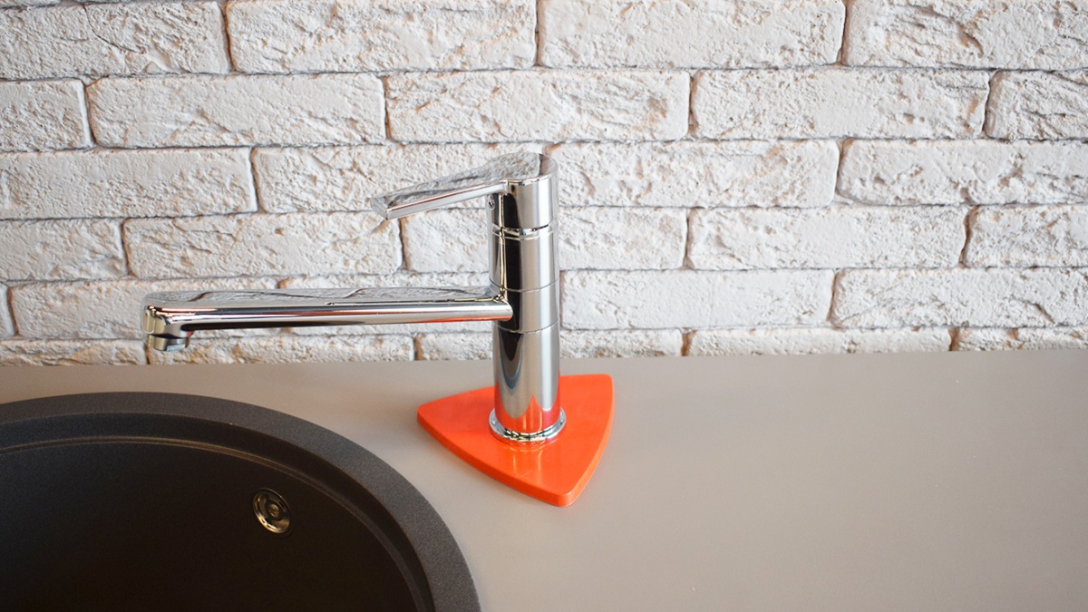 Подставка под смеситель Triangle серая KIT KRAKEN  - Вид №5