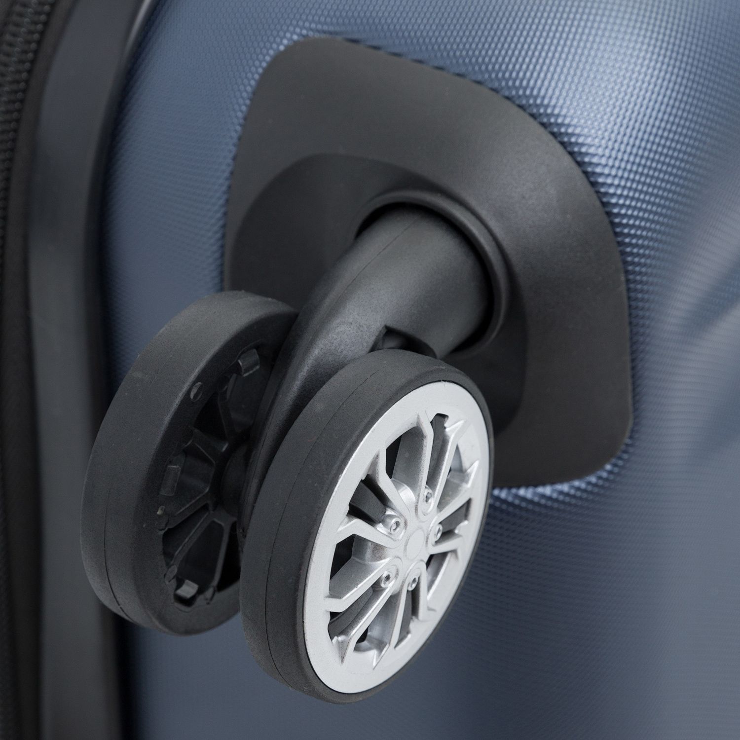 73047-20 Чемодан 73047 4-Wheels Trolley S Travelite City - Вид №5