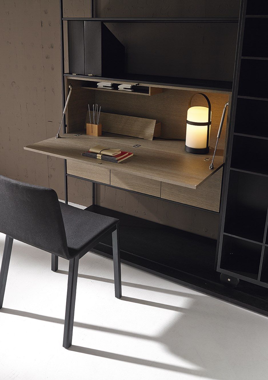 Деревянный книжный шкаф на колесах Punt Literatura ARCH-00034358 - Вид №26