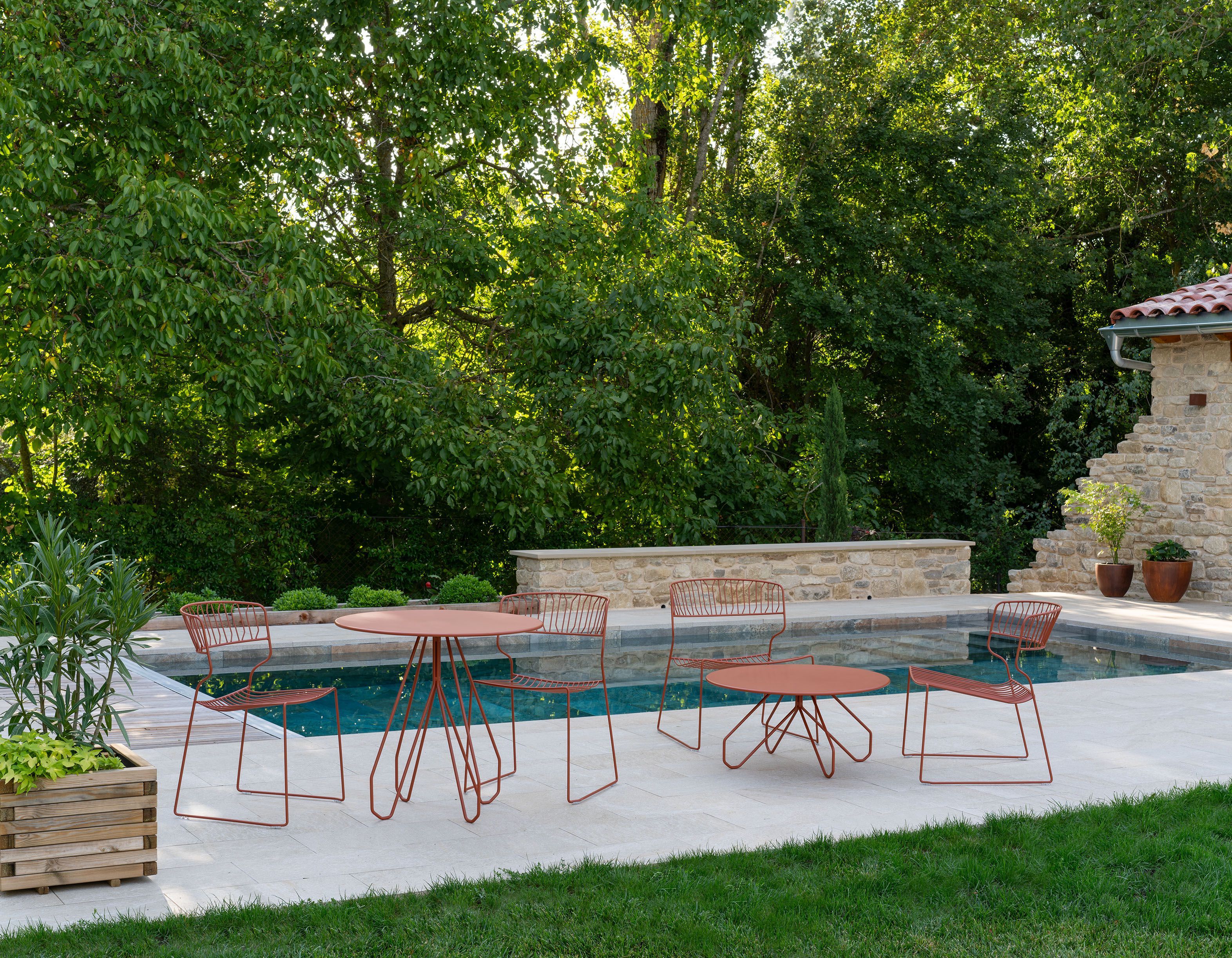 Стальной штабелируемый садовый стул с порошковым покрытием iSimar Мартини ARCH-00089273 - Вид №1