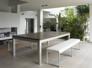 Кожаная скамья