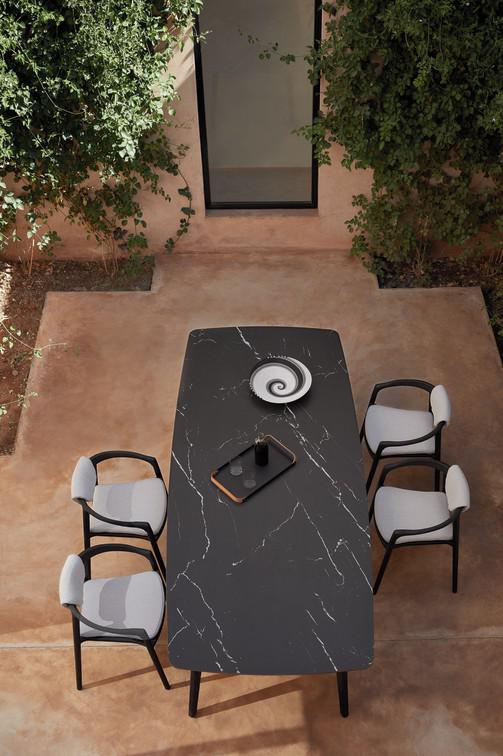 MNST986 Обеденный стол teak nero ⌀125см Manutti Torsa - Вид №22