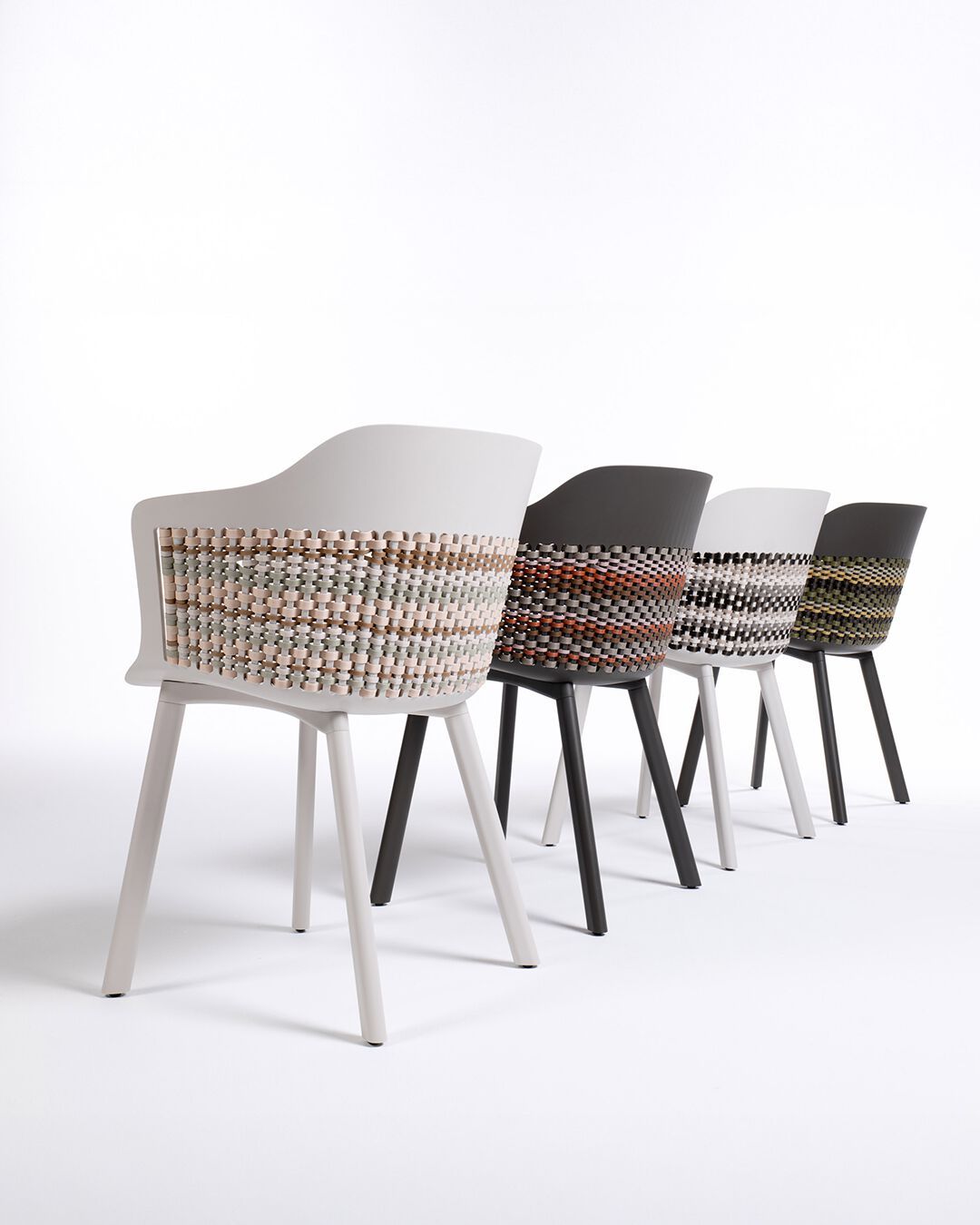 Полипропиленовый садовый стул с подлокотниками DEDON MYMI ARCH-00020186 - Вид №4