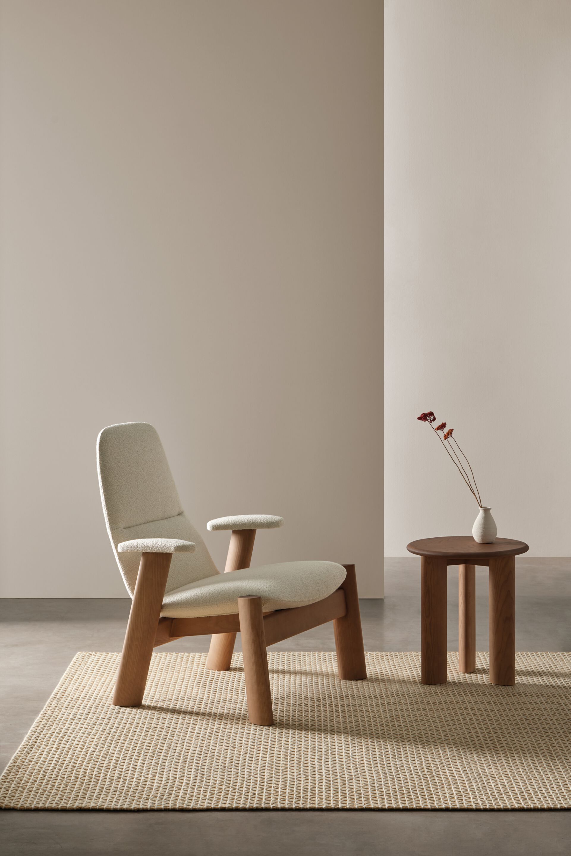 Круглый журнальный столик из ясеня Blasco&Vila Koko ARCH-00079471 - Вид №1