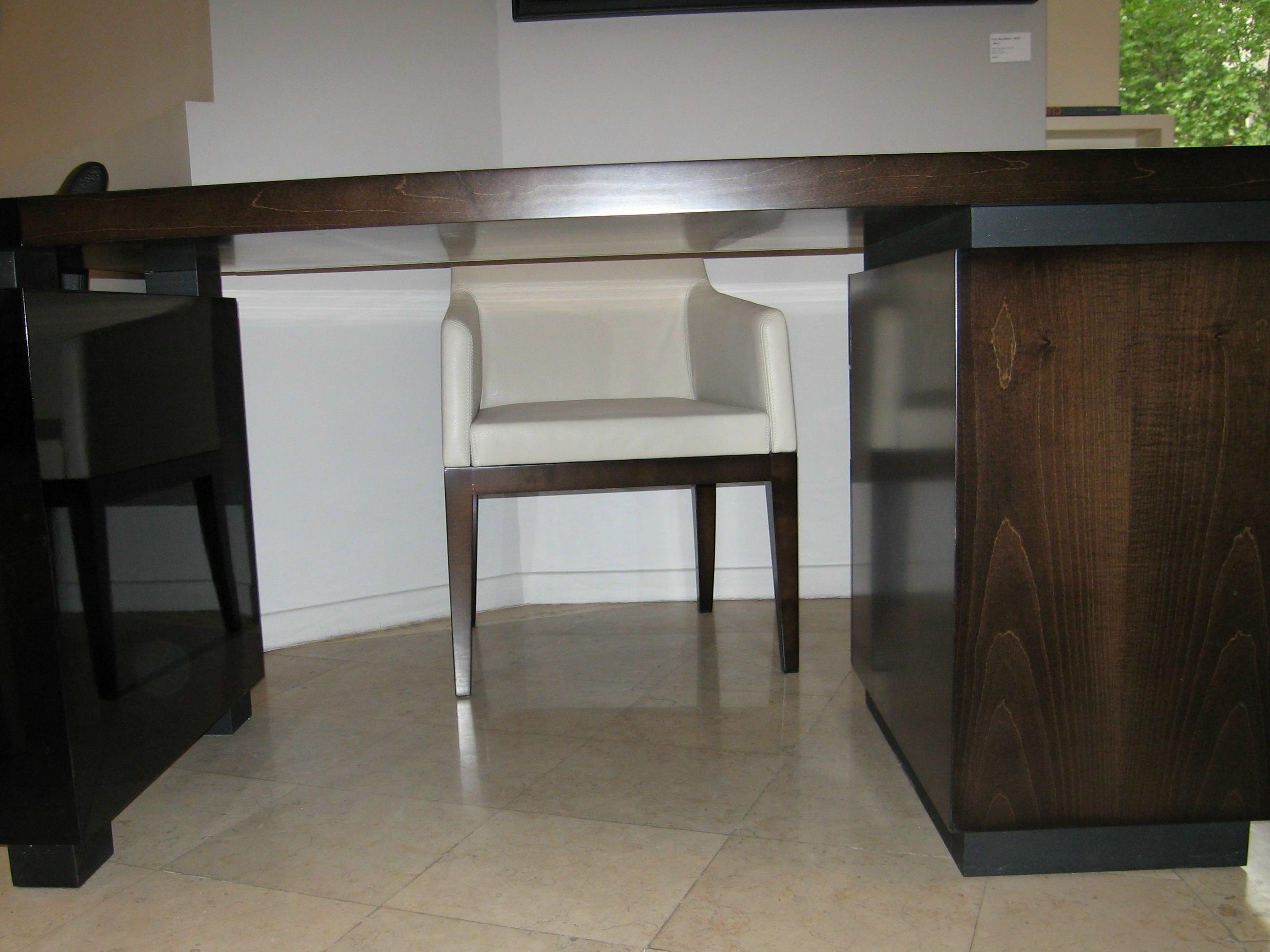 Кожаное кресло с подлокотниками HUGUES CHEVALIER Iconic ARCH-00097151 - Вид №5