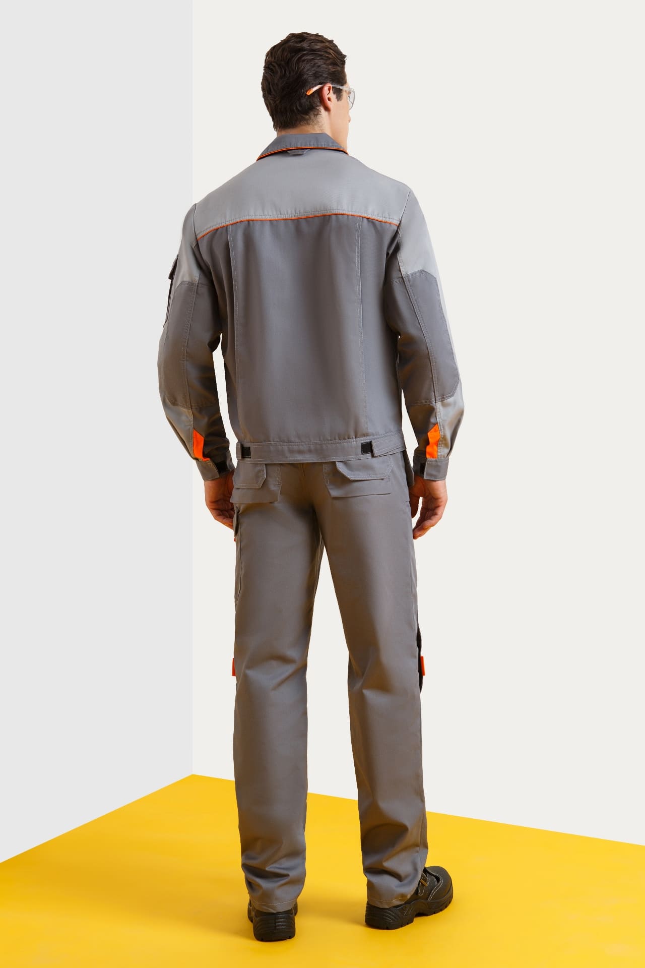 69450 Куртка "Профессионал" темно-серая со светло-серым  Строитель  размер 44-46/158-164 Спецодежда  - Вид №4