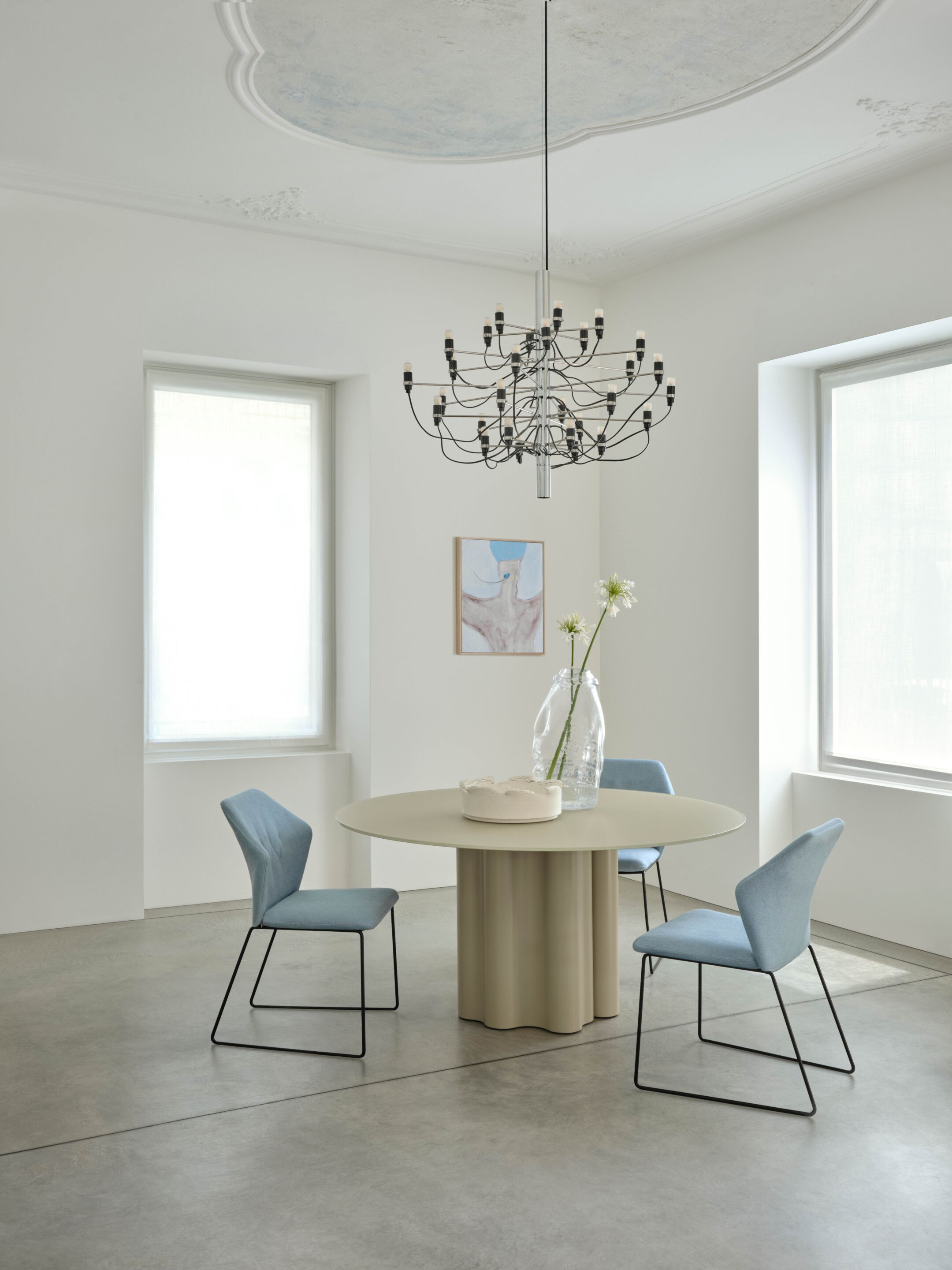 Овальный стол с полиуретановым основанием и лакированным стеклянным верхом Saba Italia Волшебный театр ARCH-00116886 - Вид №4