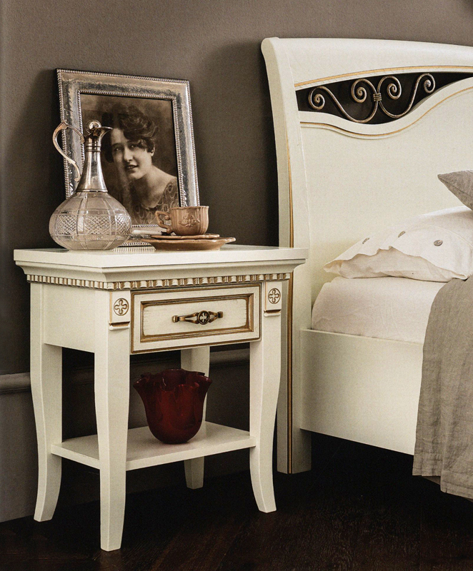 Тумбочка  PRAMA 71BO02CD Palazzo ducale