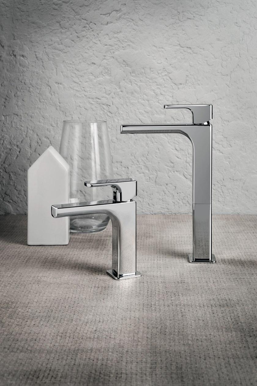 Fir Italia Смеситель для умывальника, однорычажный Daily 44 4411200 - Вид №1