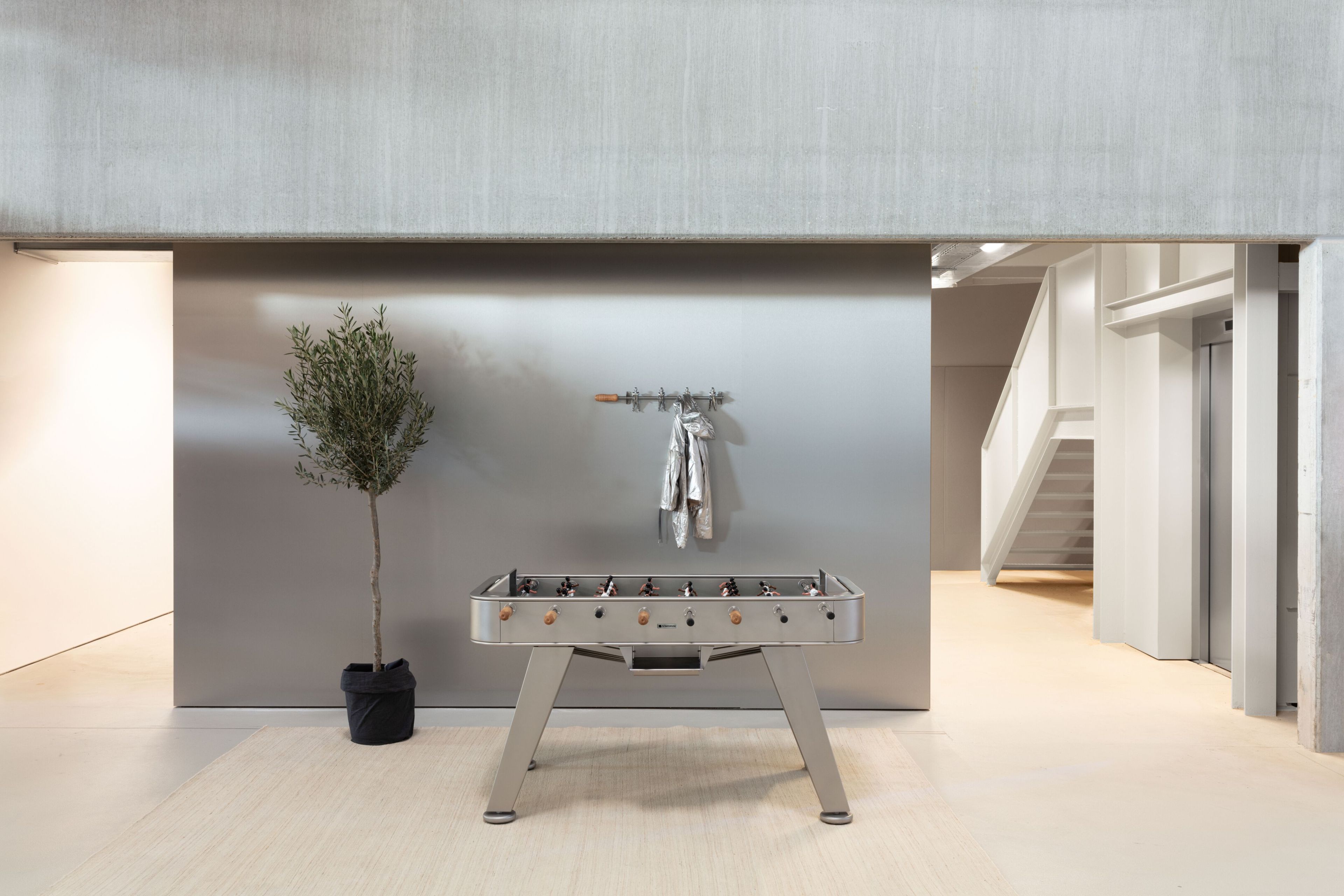 Нержавеющая сталь Calciobalilla для внутреннего и наружного применения RS Barcelona RS2 OUTDOOR FOOTBALL TABLE ARCH-00142407 - Вид №1