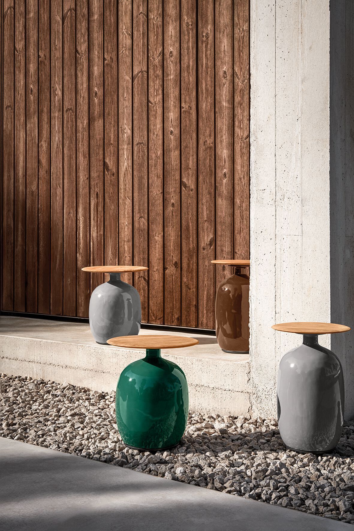 Круглый стол из тикового дерева и керамики Gloster ARCH-00047684 - Вид №2