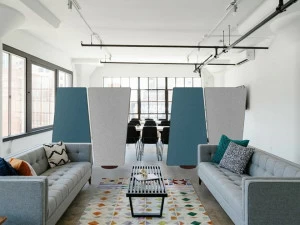 Slalom Отдельностоящая звукопоглощающая офисная перегородка из полиэфирного волокна Tailor made