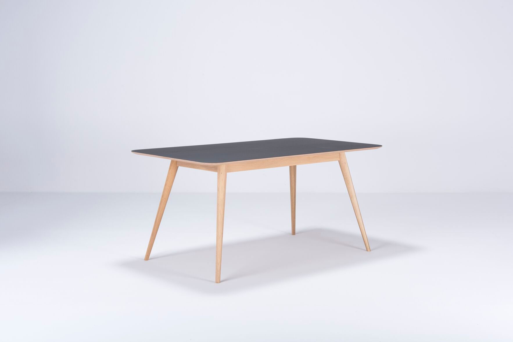 Прямоугольный дубовый стол Gazzda Stafa ARCH-00109634 - Вид №8