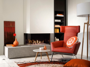 Настенный газовый камин с тройным фасадом