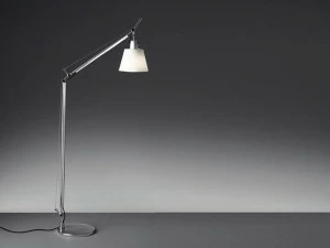 Artemide Торшер для чтения из пергаментной бумаги или шелка Tolomeo