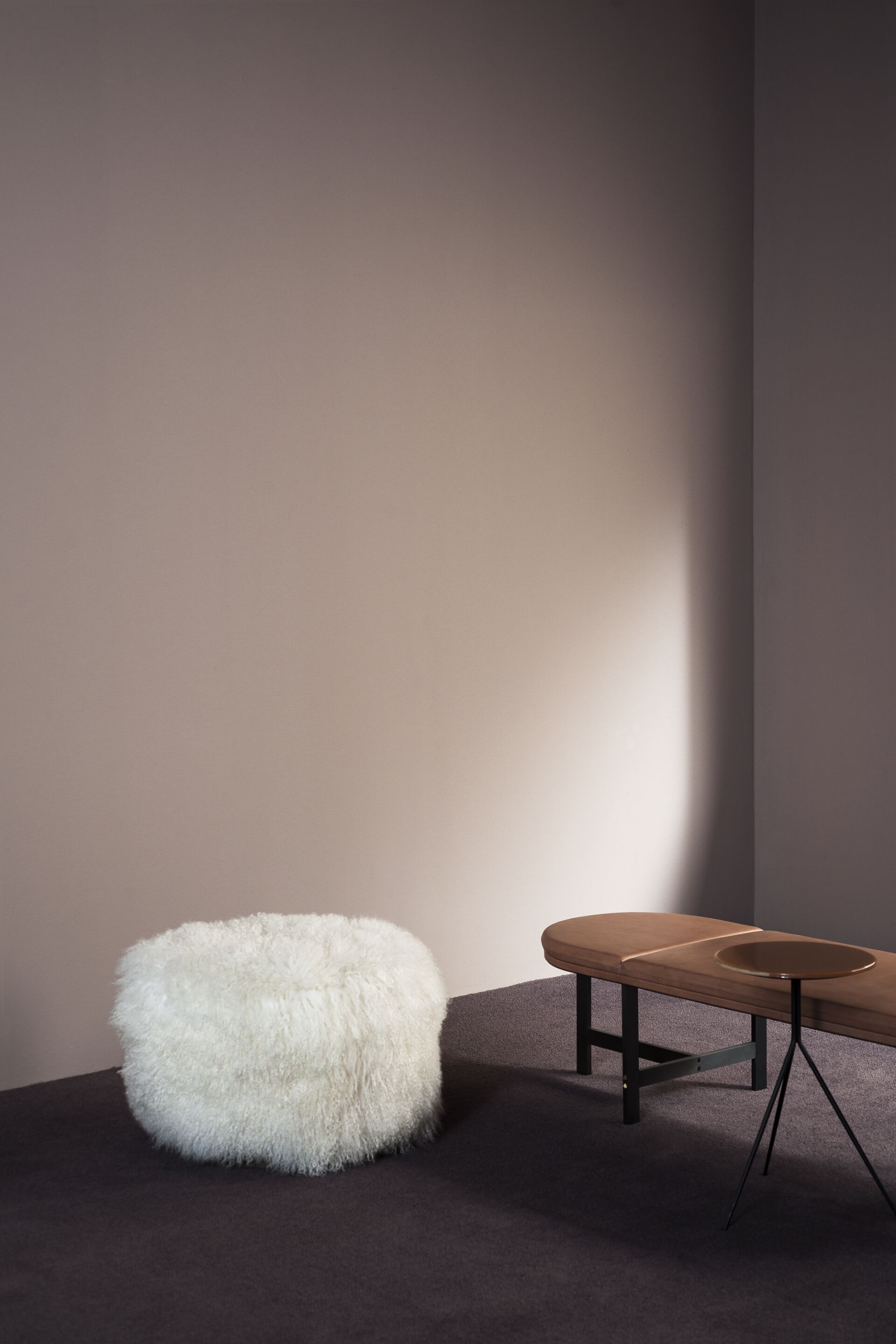 Круглый кожаный пуф Baxter Anais ARCH-00076576 - Вид №5