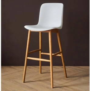 Grado Design Высокий табурет из полипропилена и ножки из бука Every Eve-ch-09/10