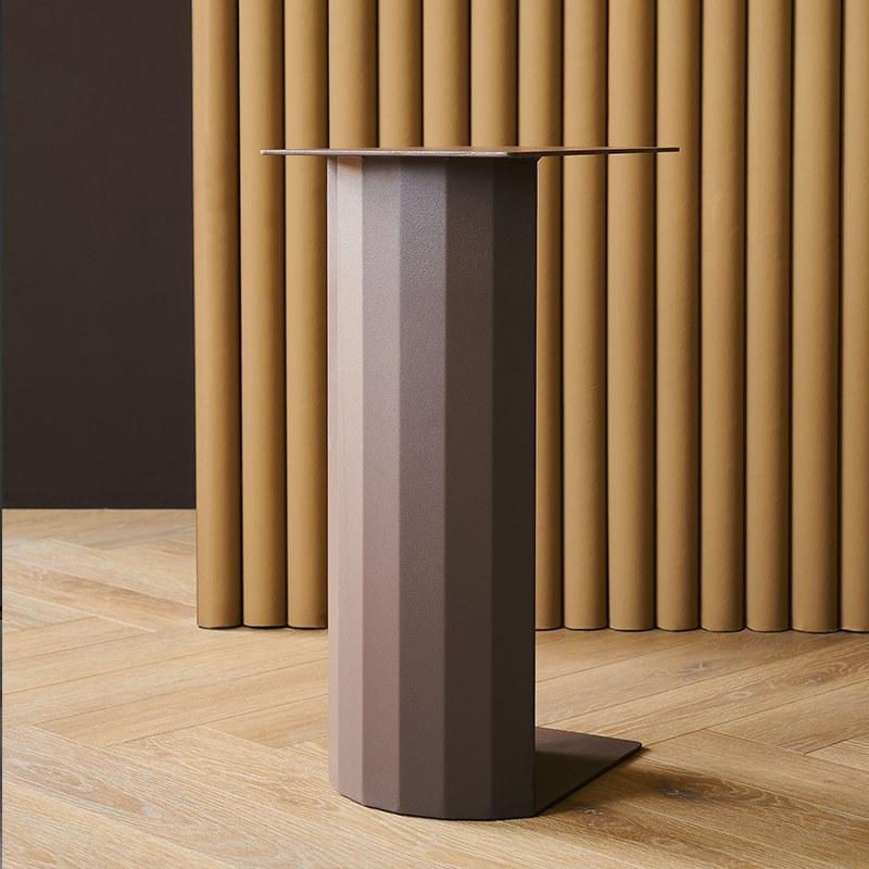 Grado Design Журнальный столик из лакированной стали высокий Doric Dor-tb-01 - Вид №3