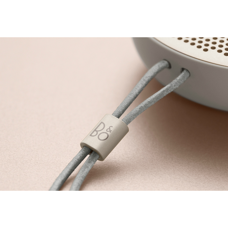 Акустика портативная BeoPlay P2, темно-серая Bang & Olufsen 1280480 - Вид №3