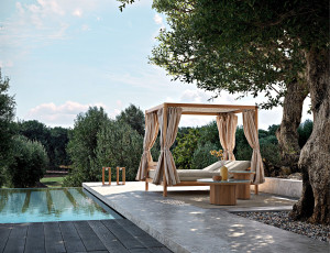 Высокий садовый стол из тикового дерева