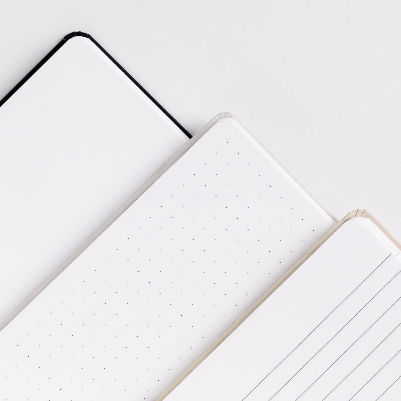 K908SQR Блокнот A5 из карстовой каменной бумаги - в квадрате Wingback  - Вид №1