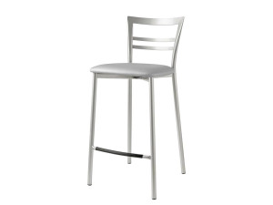 Высокий стул с подставкой для ног