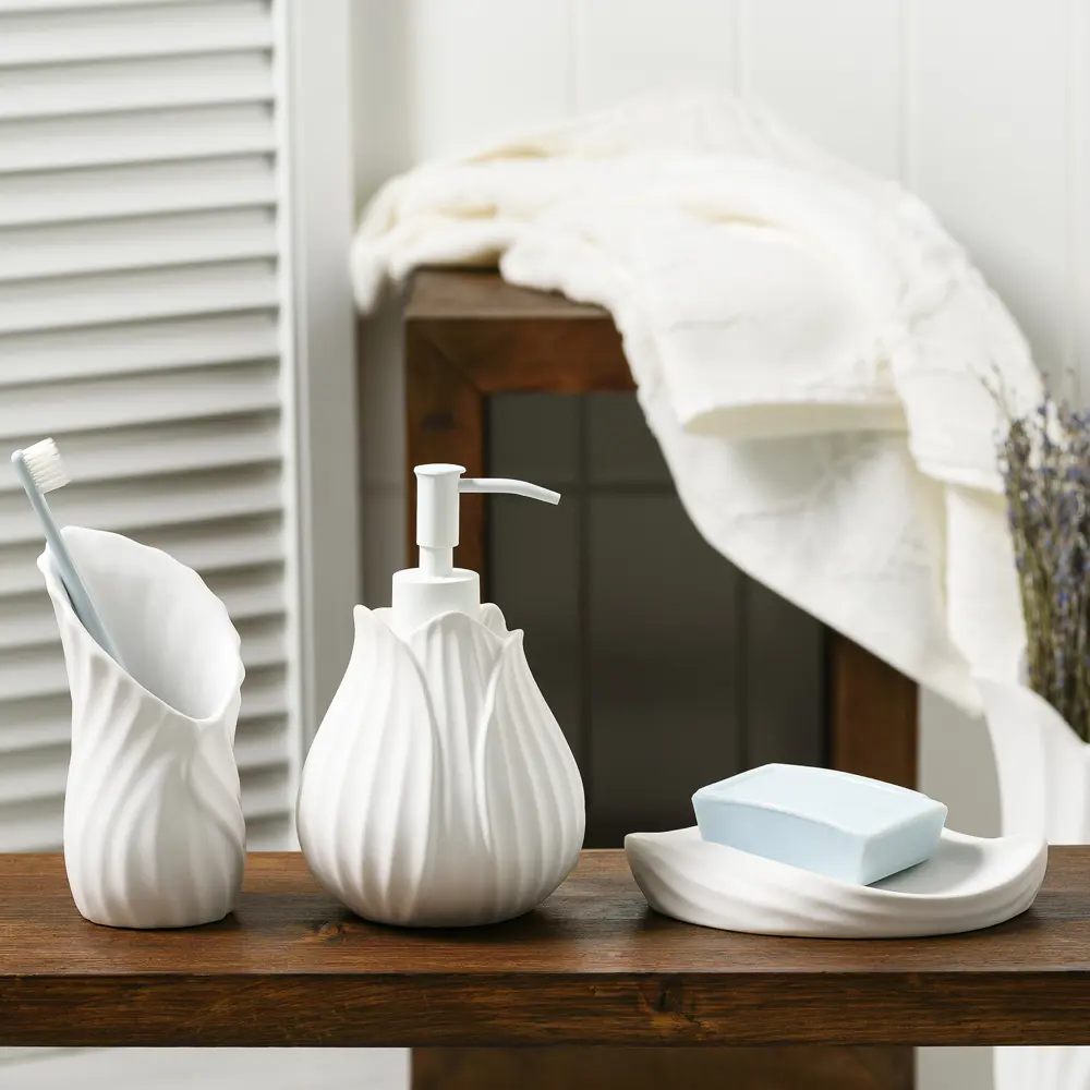 Дозатор для жидкого мыла Fleur цвет белый MOROSHKA STLM-2211580 - Вид №8