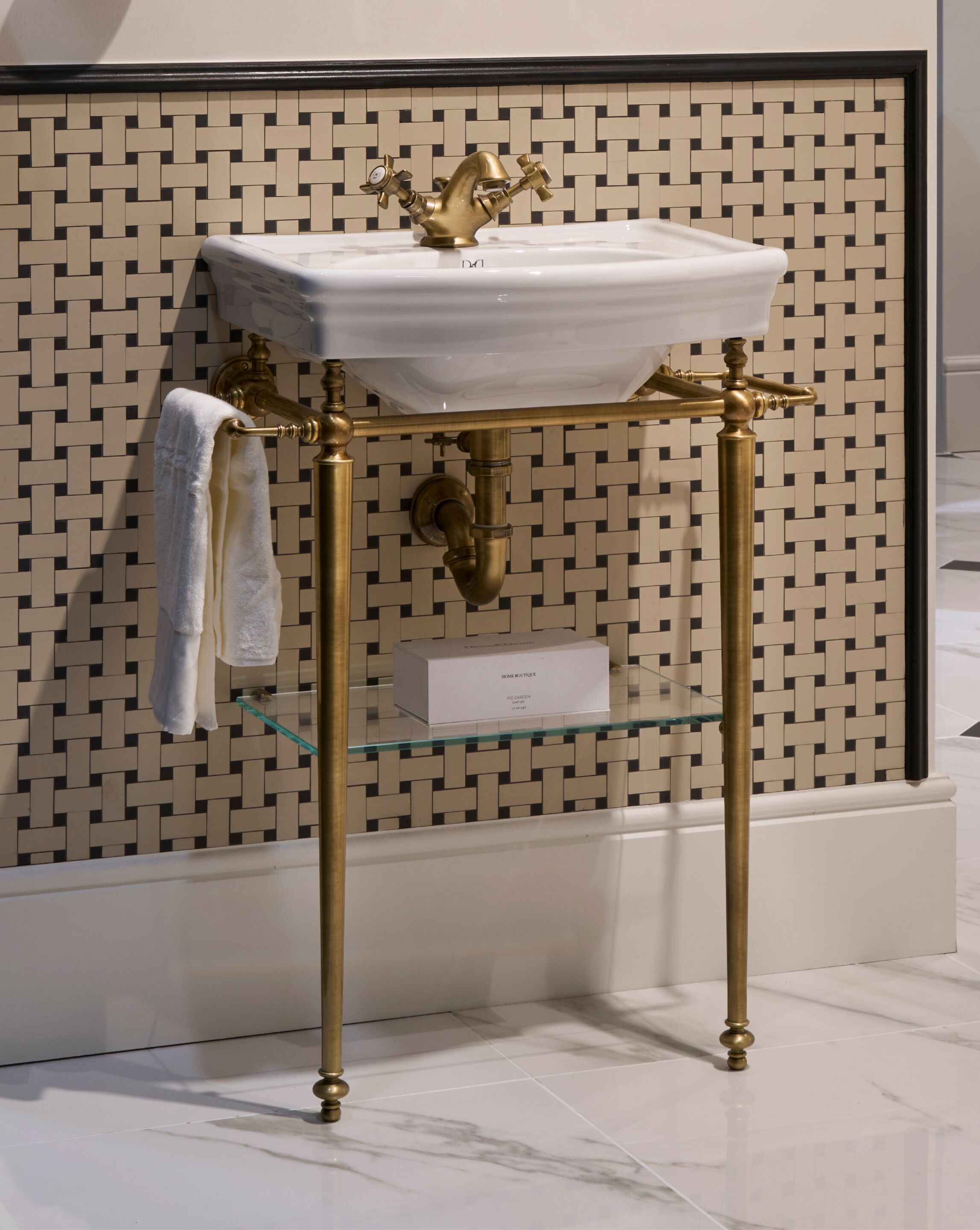 Консольный умывальник с держателем для полотенец Devon&Devon JOLIE ARCH-00011999 - Вид №3