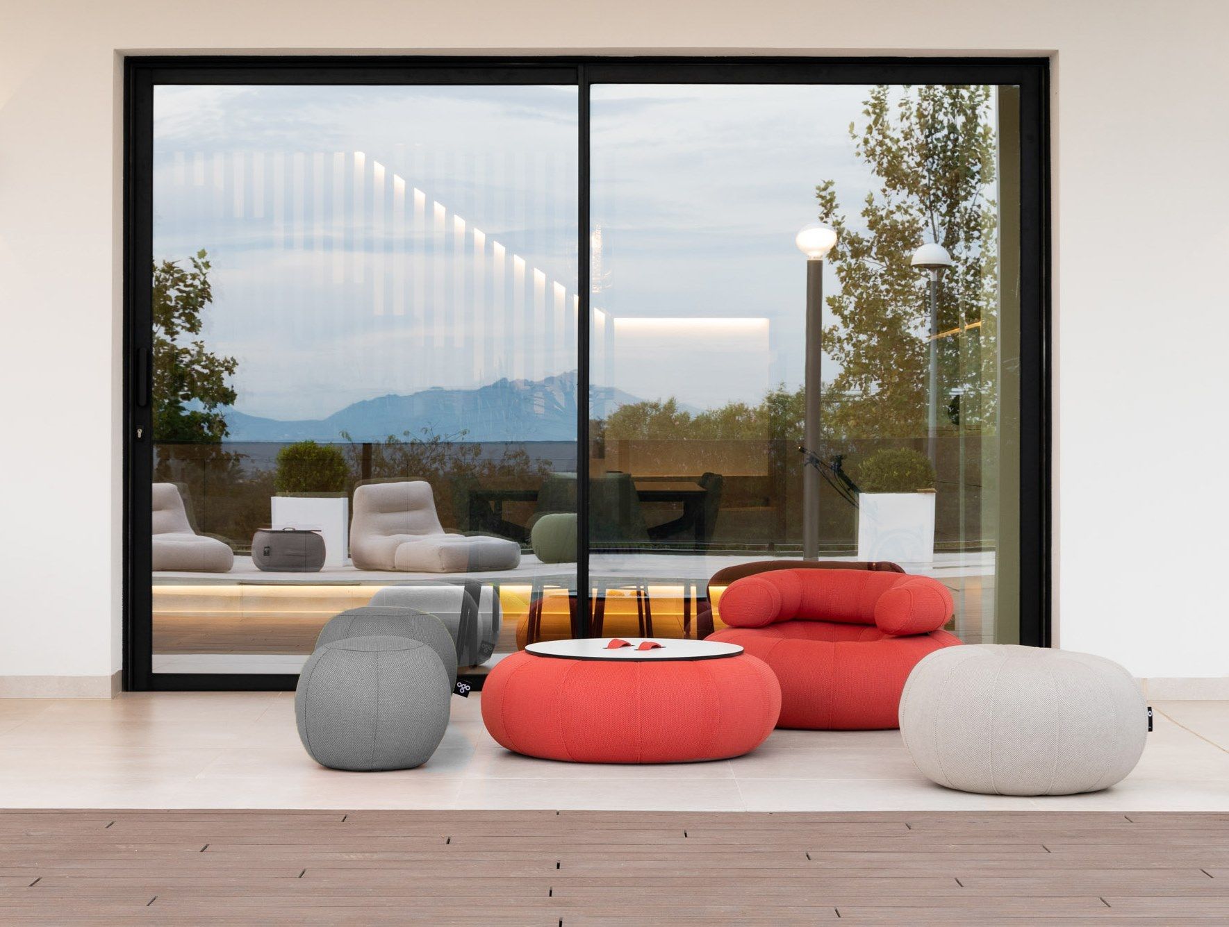 Круглый низкий садовый столик OGO Don Out ARCH-00095584 - Вид №10