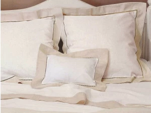 Alexandre Turpault Согласованная кровать из хлопка и льна Paris