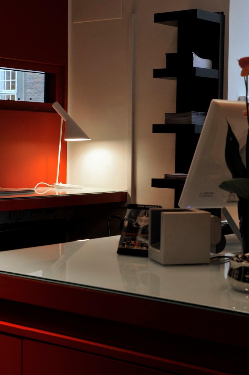 Louis Poulsen Регулируемая настольная лампа из стали Aj sun-id-1462493 - Вид №13