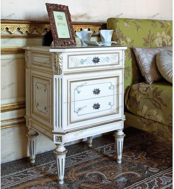 Arnaboldi Interiors Прямоугольная тумбочка из дерева с ящиками Louis xvi sun-id-1373273