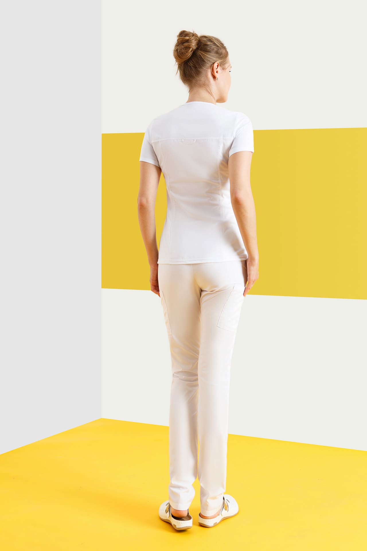 67979 Блузка женская WHITE (белый) GVENN  Медицинская одежда  размер 44 (S)  - Вид №4