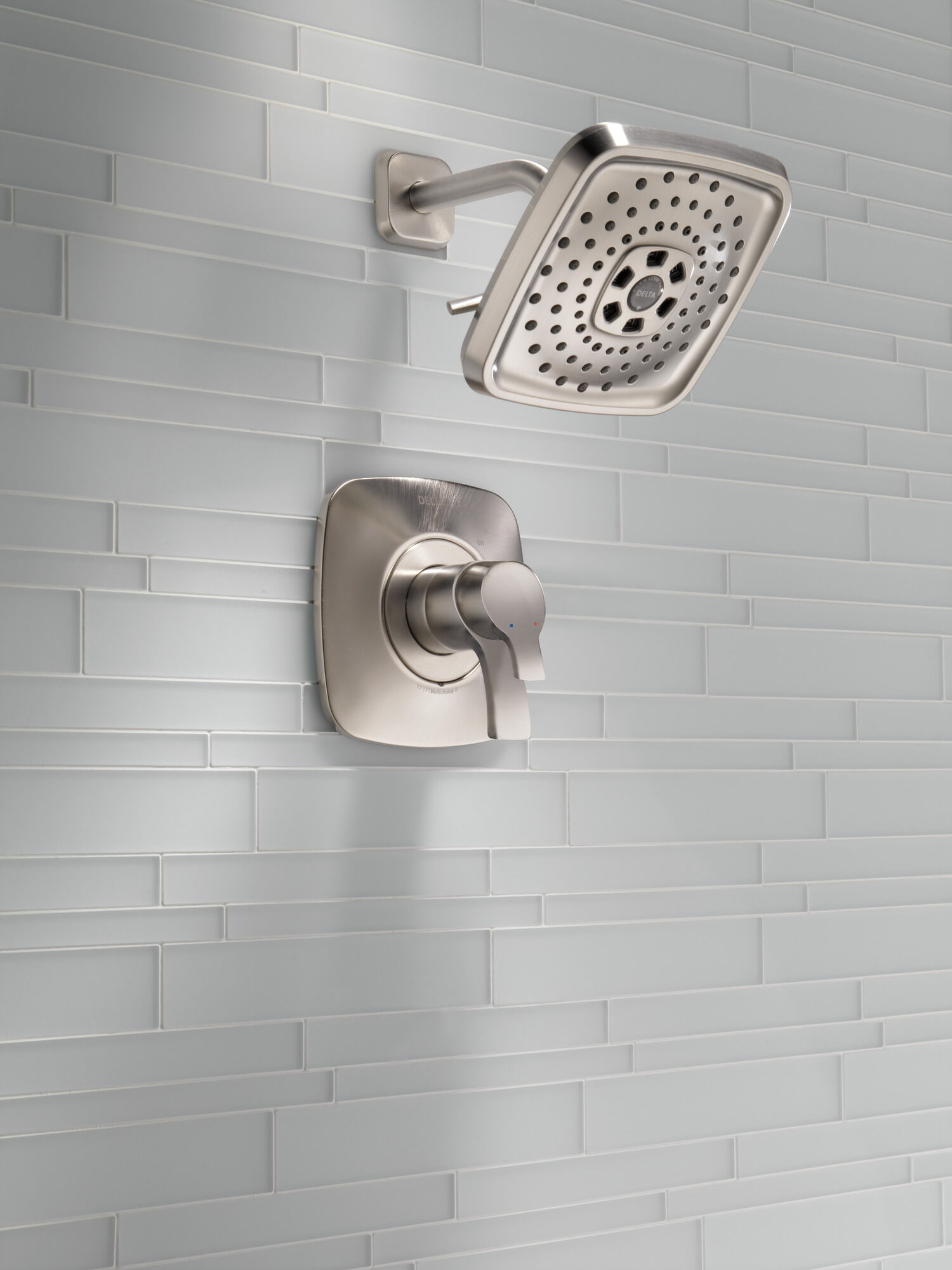 T17252-SS Накладка для душа Monitor® 17 серии H2Okinetic® Delta Faucet Tesla Нержавеющая сталь - Вид №2