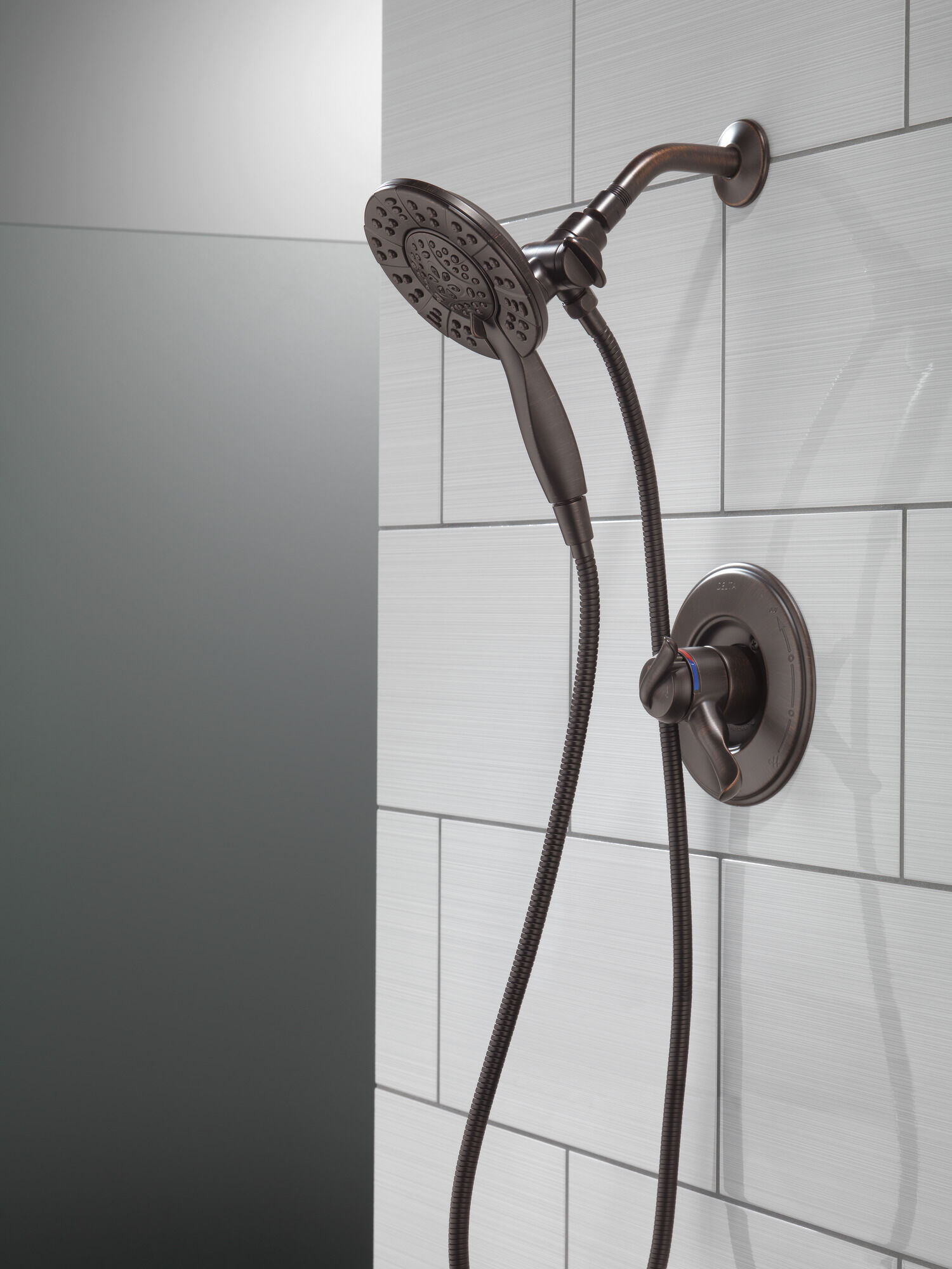 58499-RB In2ition HSSH 1,75 галлона в минуту, 4 настройки Delta Faucet Universal Showering Венецианская бронза  - Вид №14