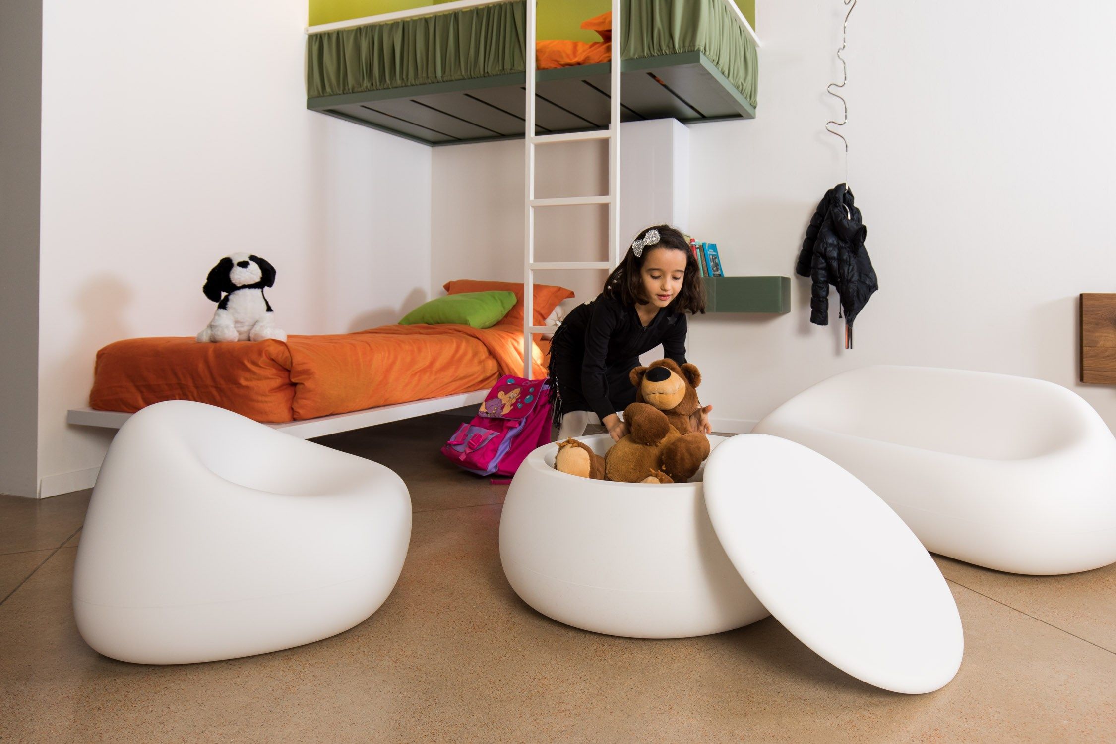 Журнальный столик из полиэтилена PLUST T Ball ARCH-00122215 - Вид №6