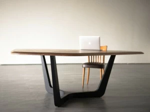 BuzziSpace Стол для переговоров из дерева