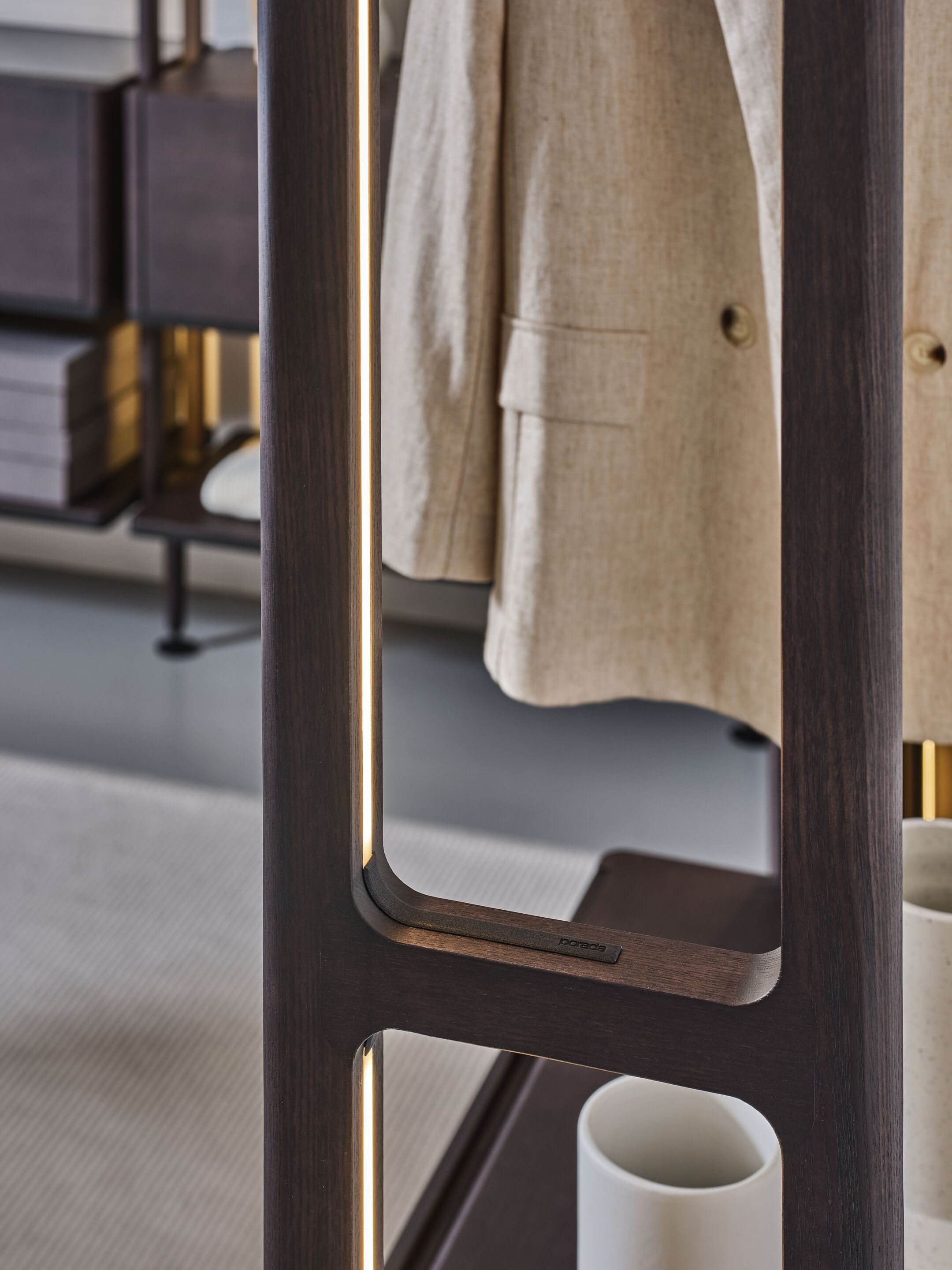 Модульная гардеробная из ясеня со встроенным освещением Porada Soul ARCH-00139648 - Вид №6