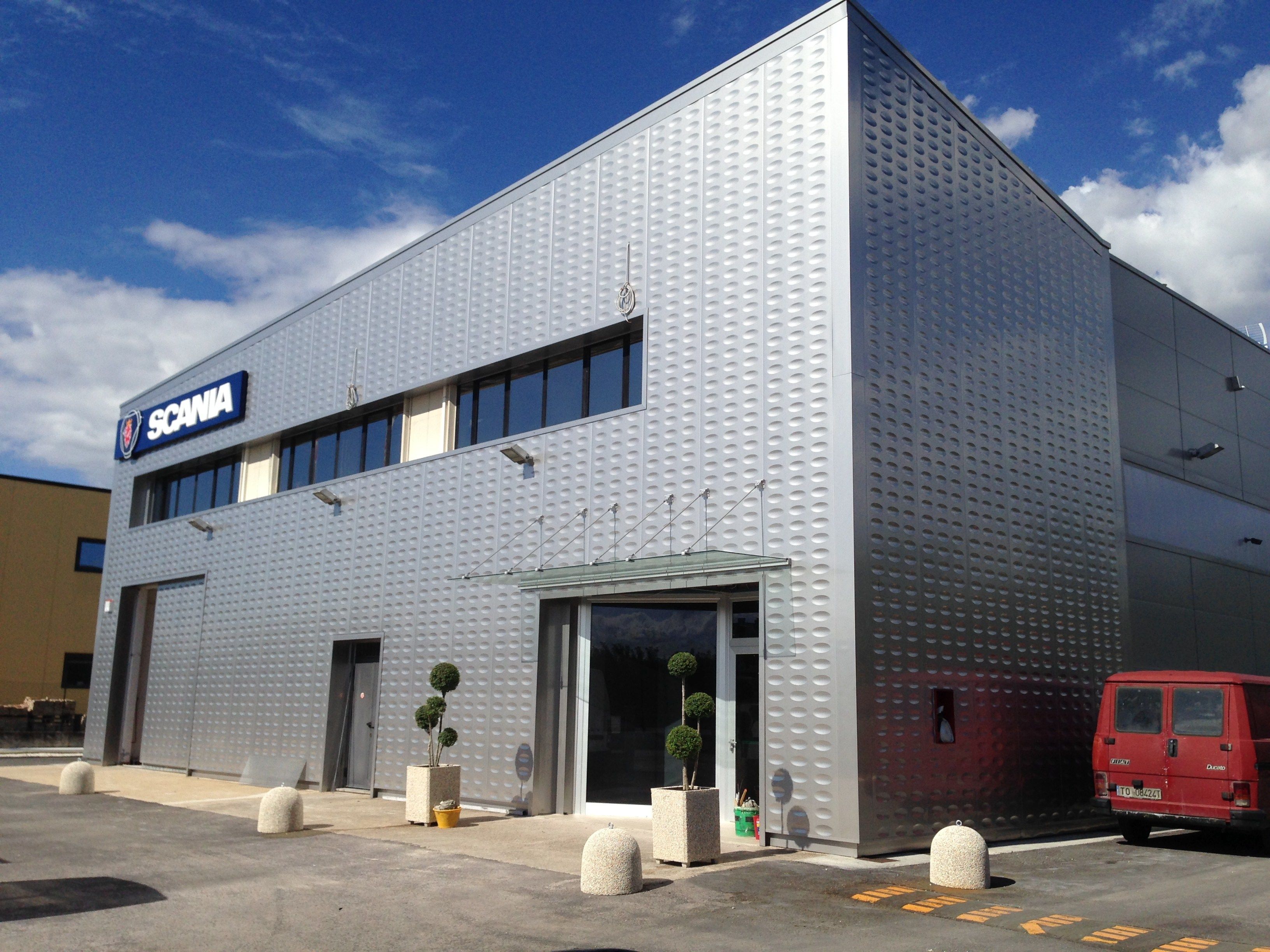 Изолированная металлическая панель для фасада ELCOM SYSTEM ТЕРМОПАРЕТЫ® ARCH-00151976 - Вид №50