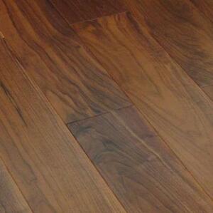 Инженерная доска Marco Ferutti Лакированная Орех американский Натур (Рельефная) 400-1800х150 мм.