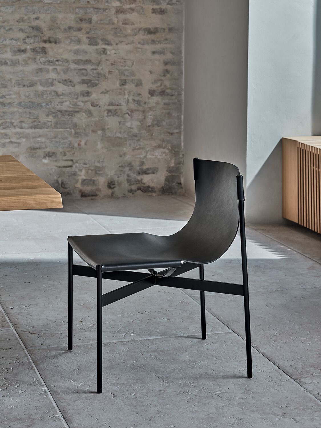 Кожаный и стальной стул с подлокотниками Bontempi Casa LUCREZIA ARCH-00069384 - Вид №1