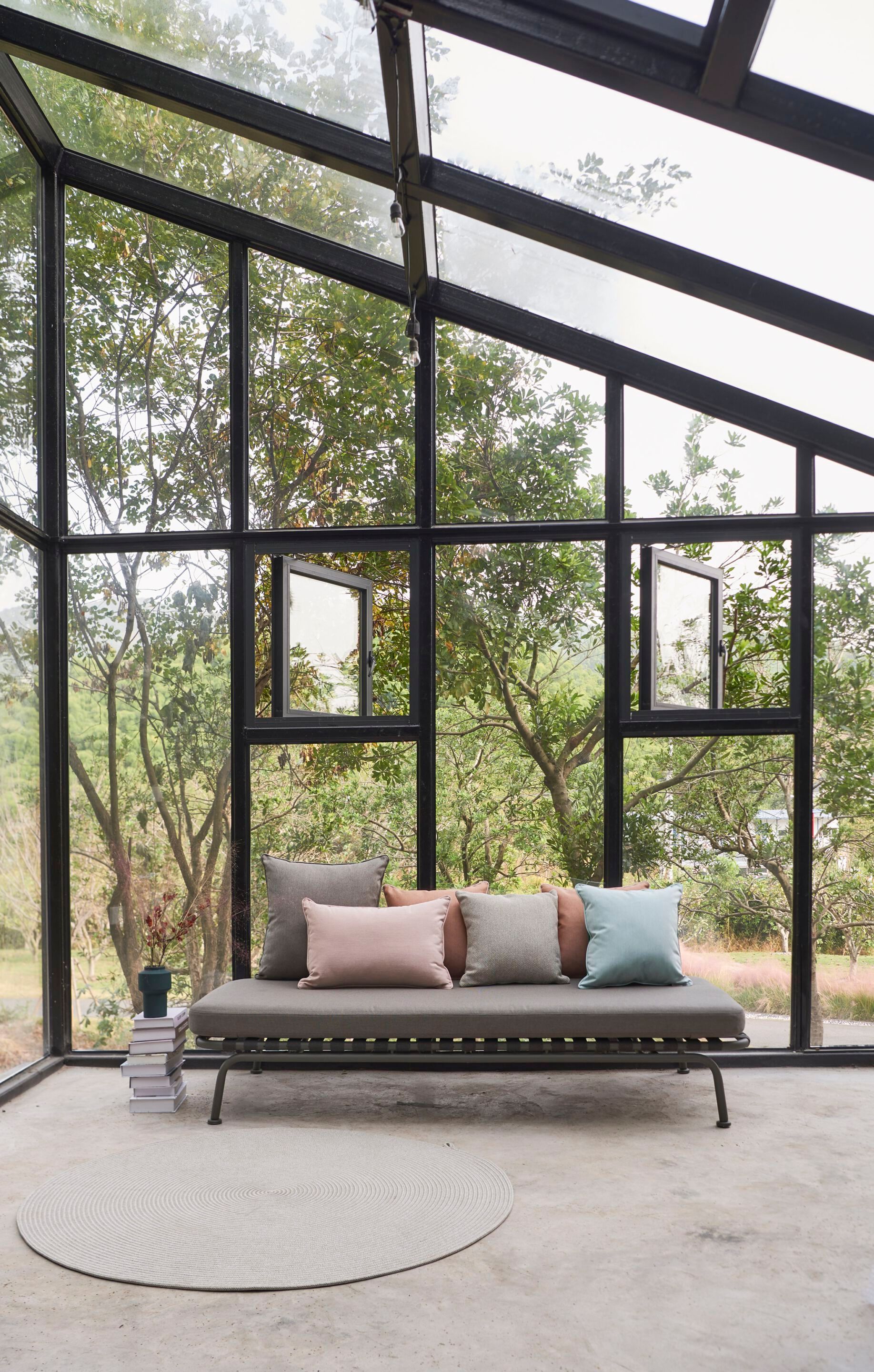 Садовая спальная кровать в Sunbrella® Mindo Mindo 103 ARCH-00130897 - Вид №2