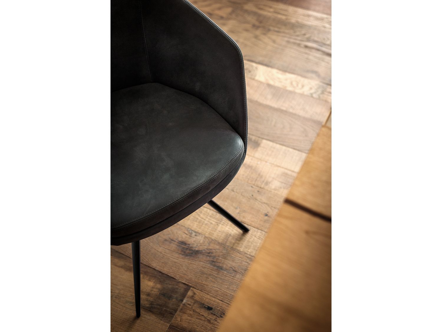 Кожаный мягкий стул с подлокотниками Riva 1920 ARM CHAIR METAL ARCH-00022450 - Вид №6