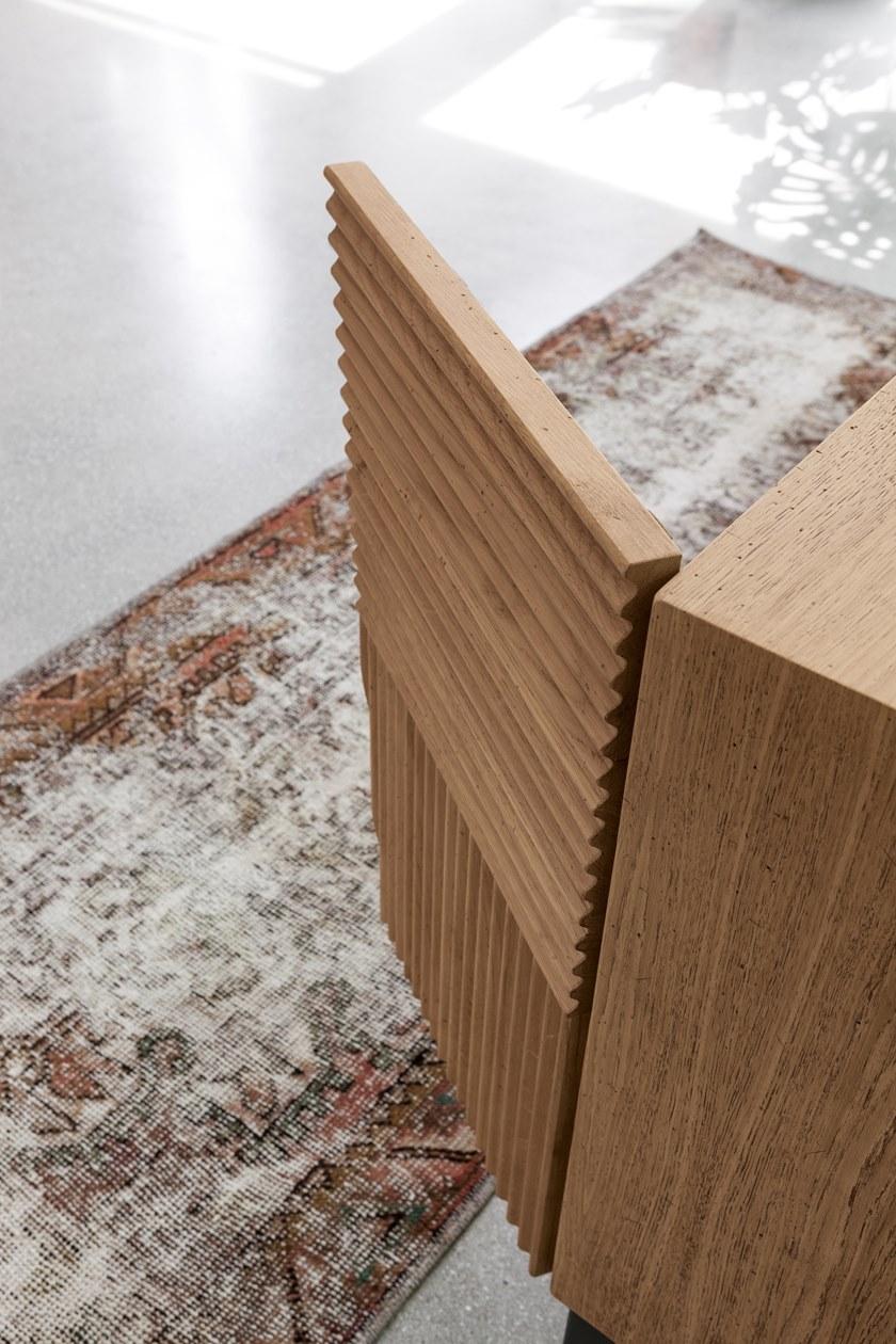 Devina Nais Комод с распашными дверцами и ящиками из массива дерева Zero.16 sun-id-1371618 - Вид №3